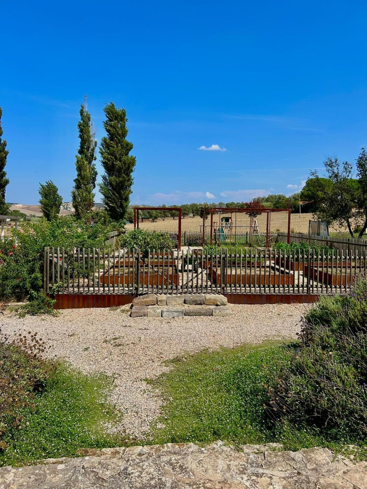 Agriturismo Podere Farnesiana Tarquinia Exterior foto